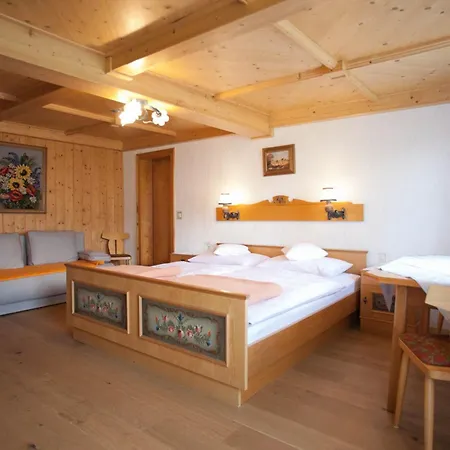 Apartment Doppelzimmer 1 By Interhome